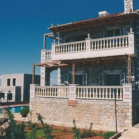 Amalia Apartments Stoupa Exterior photo