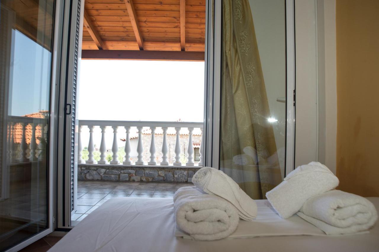 Amalia Apartments Stoupa Exterior photo