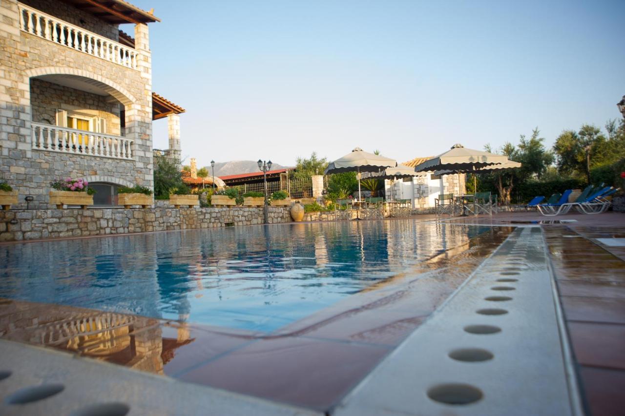 Amalia Apartments Stoupa Exterior photo
