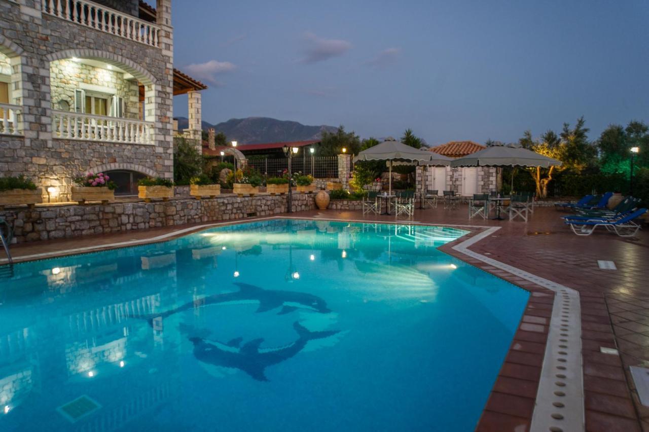 Amalia Apartments Stoupa Exterior photo